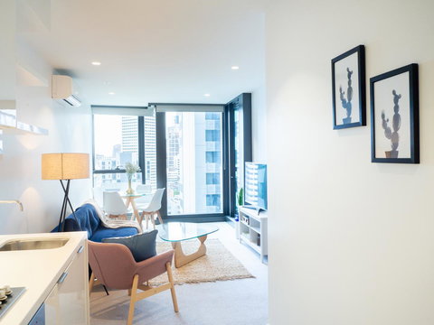 LittleStay Eporo - Central Apartments - New Castle Holiday 11