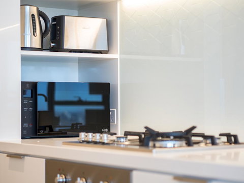 LittleStay Eporo - Central Apartments - New Castle Holiday 25