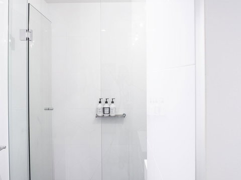 LittleStay Eporo - Central Apartments - New Castle Holiday 7