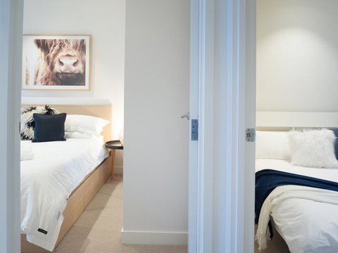 LittleStay Eporo - Central Apartments - New Castle Holiday 9