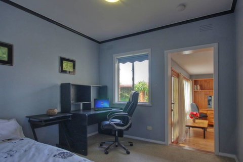 Jacaranda House - New Castle Holiday 7