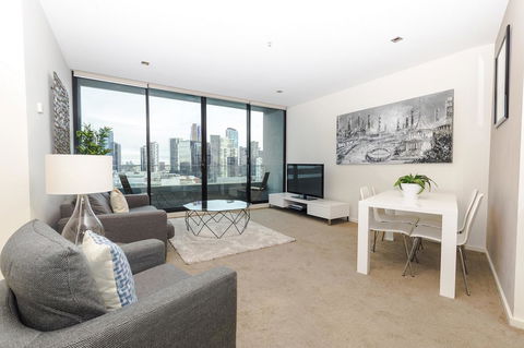 Waterfront Melbourne Apartments - New Castle Holiday 14