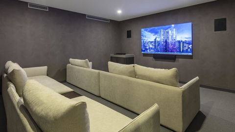Avani Melbourne Central Residences - New Castle Holiday 5