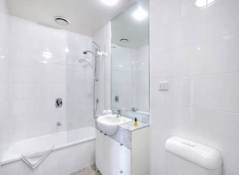 3BR Apartment At Victoria Tower Southbank - New Castle Holiday 13