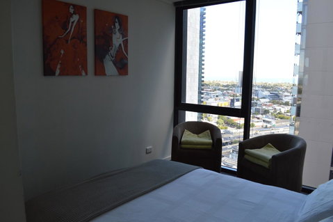 3BR Apartment At Victoria Tower Southbank - New Castle Holiday 10