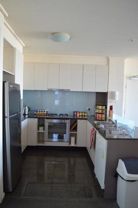 3BR Apartment At Victoria Tower Southbank - New Castle Holiday 3
