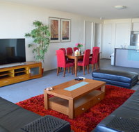 3BR Apartment at Victoria Tower Southbank - New Castle Holiday