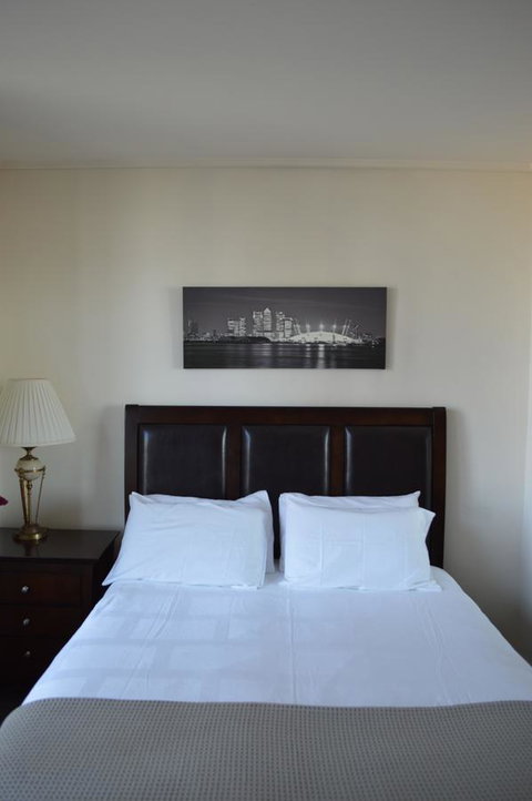 3BR Apartment At Victoria Tower Southbank - New Castle Holiday 12