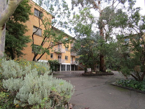 North Melbourne Retreat - New Castle Holiday 18