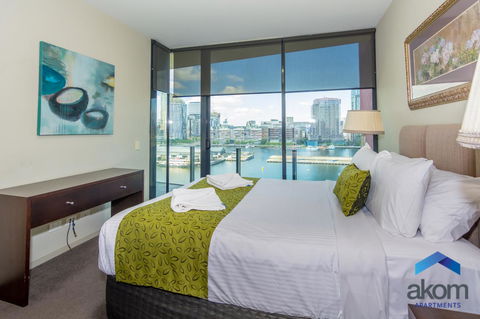 AKOM AT Docklands - New Castle Holiday 29