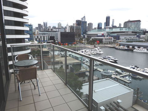 AKOM AT Docklands - New Castle Holiday 38