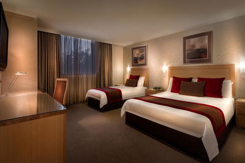 BEST WESTERN PLUS Travel Inn - New Castle Holiday 25