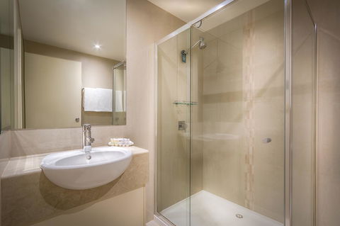 BEST WESTERN PLUS Travel Inn - New Castle Holiday 34