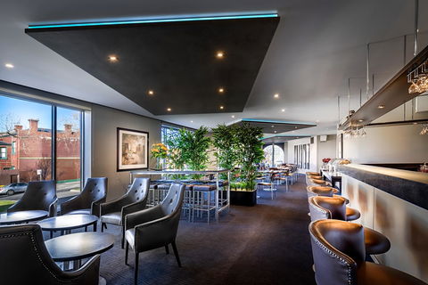 BEST WESTERN PLUS Travel Inn - New Castle Holiday 8