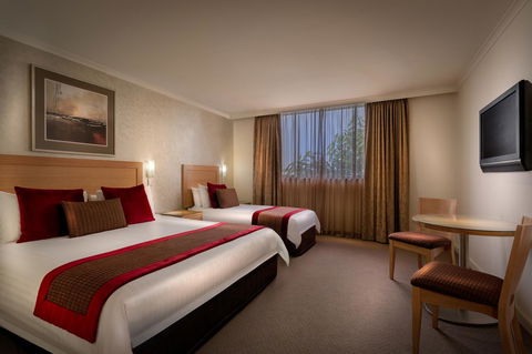 BEST WESTERN PLUS Travel Inn - New Castle Holiday 30