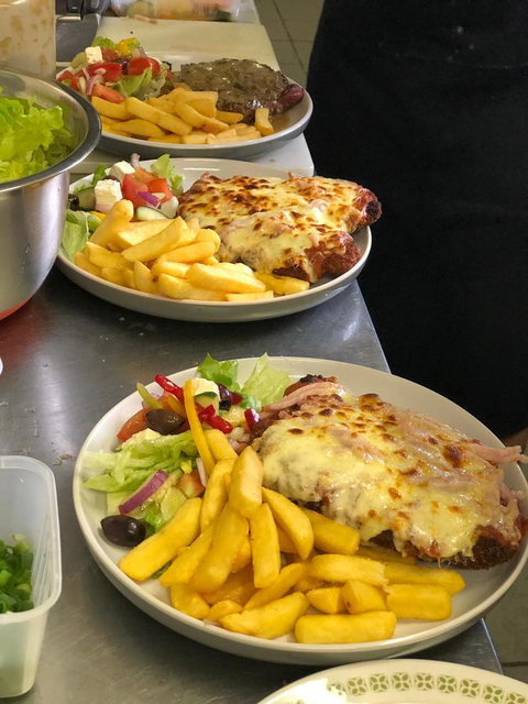 Mountain Creek Motel Bar & Restaurant - New Castle Holiday 39