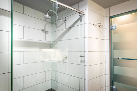 Essence Hotel Carlton - New Castle Holiday 32
