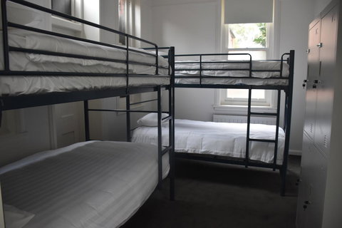 Hub Hostel - New Castle Holiday 16
