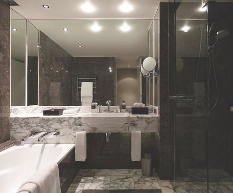 Grand Hyatt Melbourne - New Castle Holiday 1