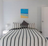 Prom Coast Apartments - New Castle Holiday