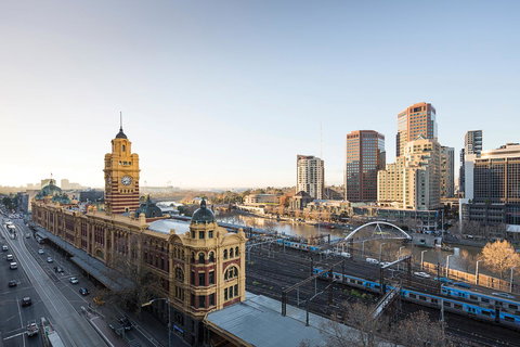 Rendezvous Hotel Melbourne - New Castle Holiday 9