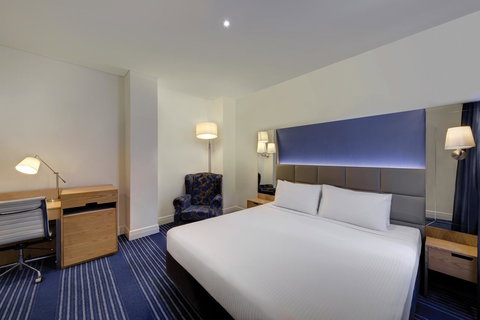 Rendezvous Hotel Melbourne - New Castle Holiday 1