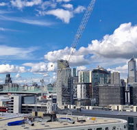 Pride Docklands Waterfront Apartment City View - New Castle Holiday
