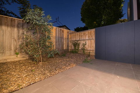 Doncaster Private Collection 2 Bed Townhouse@Pearl - New Castle Holiday 11