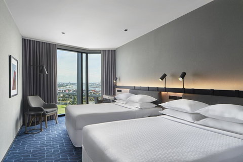 Vibe Hotel Melbourne Docklands - New Castle Holiday 4