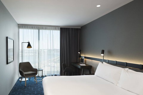 Vibe Hotel Melbourne Docklands - New Castle Holiday 41