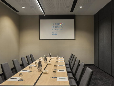 Vibe Hotel Melbourne Docklands - New Castle Holiday 32