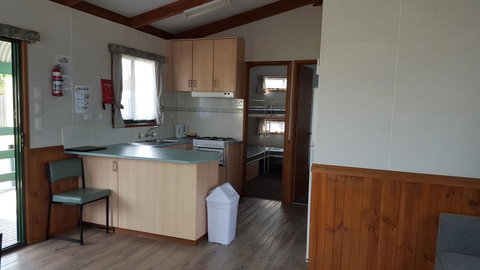 Echo Beach Tourist Park - New Castle Holiday 23