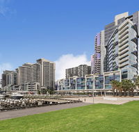 Docklands Private Collection - New Quay - New Castle Holiday