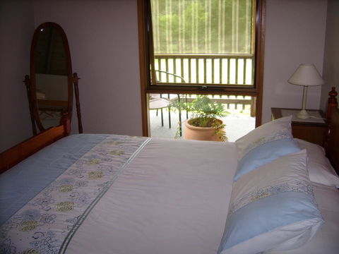 Shady Brook Cottages - New Castle Holiday 25