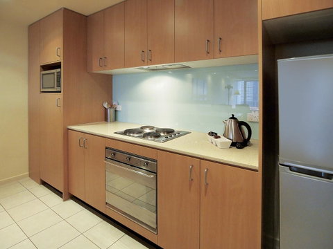 Oaks Melbourne On Lonsdale Suites - New Castle Holiday 7
