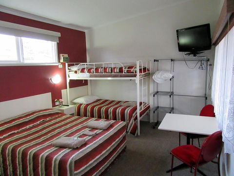 The Highlander Motel - 24HR Check In - New Castle Holiday 17