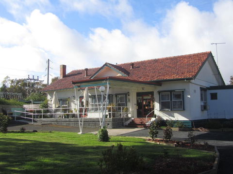The Highlander Motel - 24HR Check In - New Castle Holiday 9