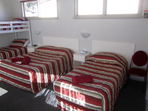 The Highlander Motel - 24HR Check In - New Castle Holiday 24