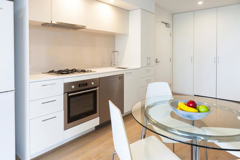 AKOM Melbourne - New Castle Holiday 23