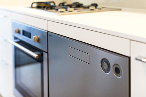 AKOM Melbourne - New Castle Holiday 41