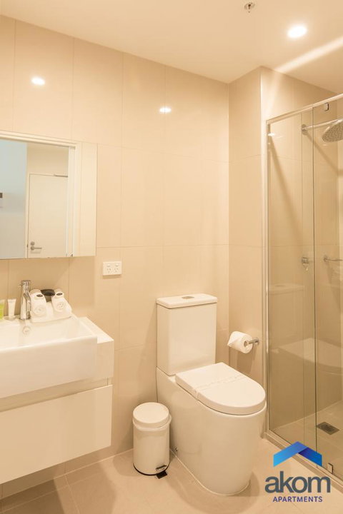 AKOM Melbourne - New Castle Holiday 19