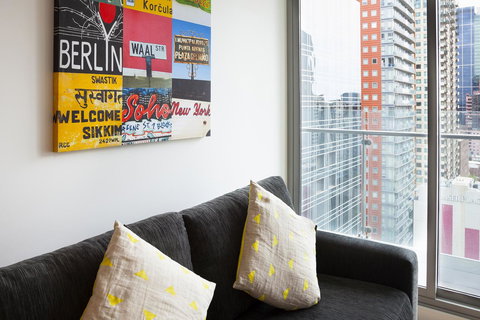 AKOM Melbourne - New Castle Holiday 36