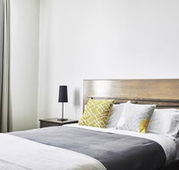 Plough Hotel - New Castle Holiday