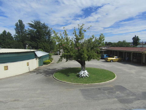 Twin City Motor Inn - New Castle Holiday 6