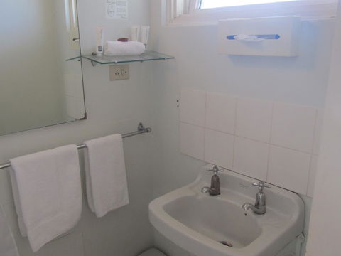 Twin City Motor Inn - New Castle Holiday 28