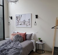 THE WAREHOUSE APARTMENTS - New Castle Holiday