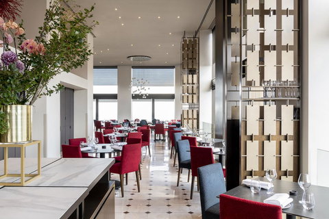 Sofitel Melbourne On Collins - New Castle Holiday 24