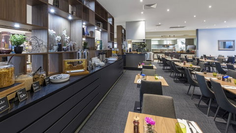 Oaks Melbourne On Market Hotel - New Castle Holiday 13