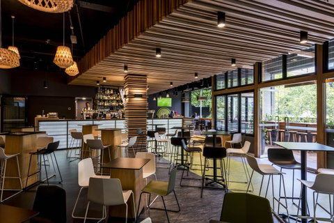 Oaks Melbourne On Market Hotel - New Castle Holiday 0