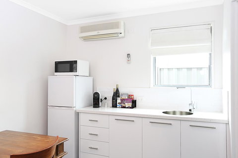 Quality Inn & Suites The Menzies - New Castle Holiday 6